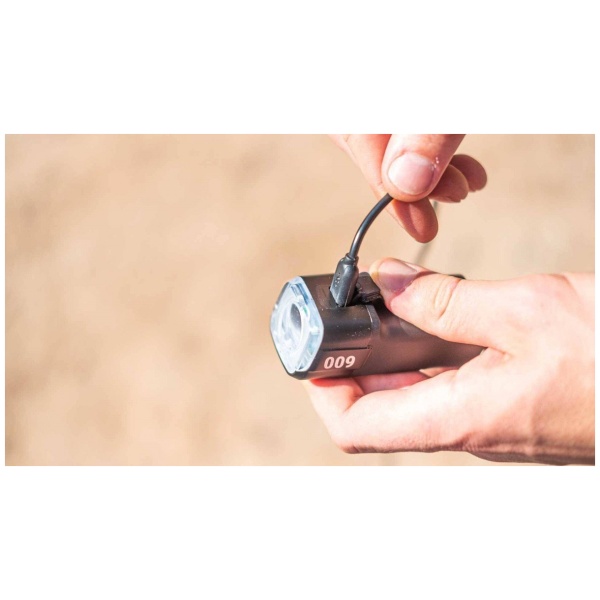 BBB NanoStrike 600 BLS-161 Koplamp - Afbeelding 4