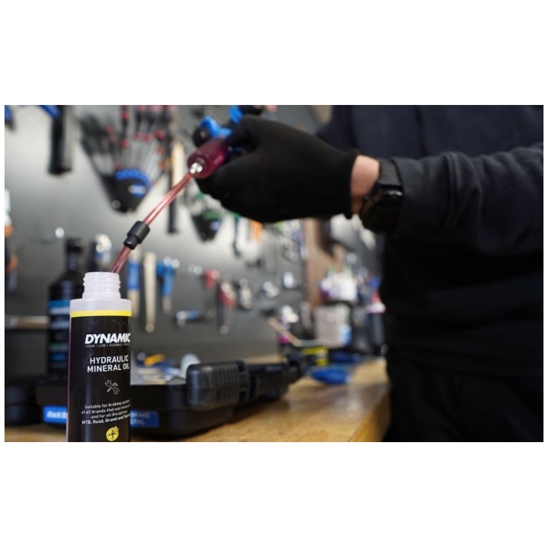 Dynamic Hydraulic Mineral Oil 100ml - Afbeelding 4