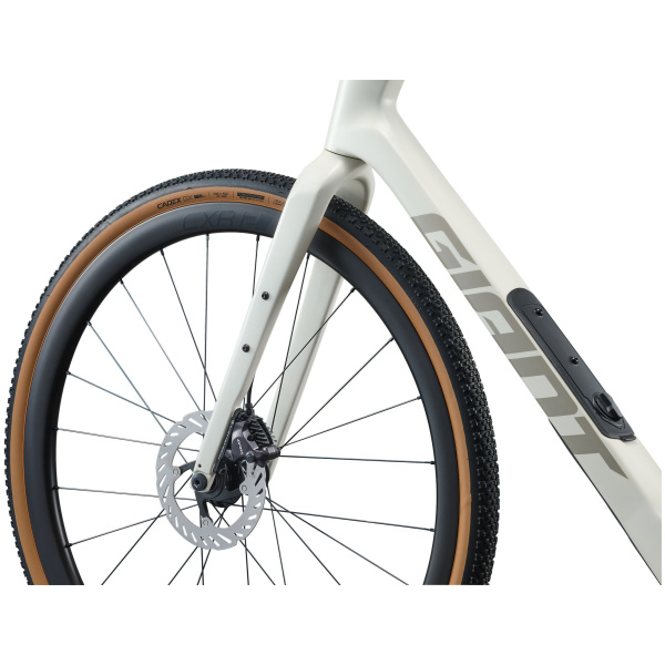 Giant Revolt Advanced 0