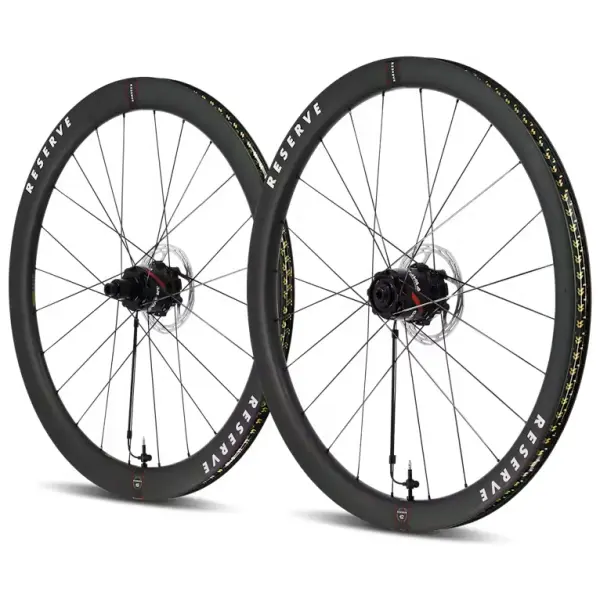 Gravaa x Reserve 42|49 Wielset