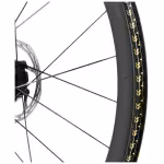 Gravaa x Reserve 42|49 Wielset