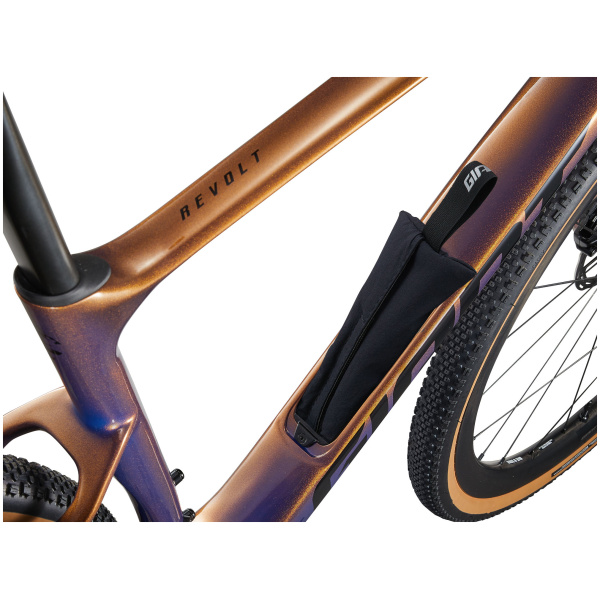 Giant Revolt Advanced Pro 1 23 Giant Revolt Advanced Pro 1